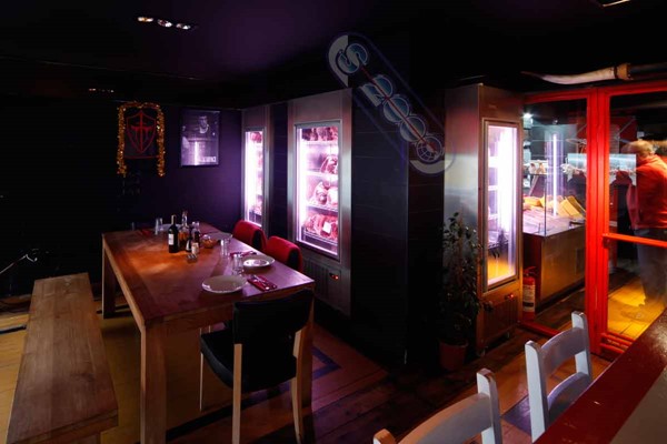 	Özgür Chef Steakhouse