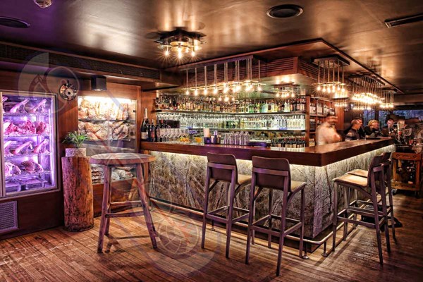 	Nusret Steakhouse Bar