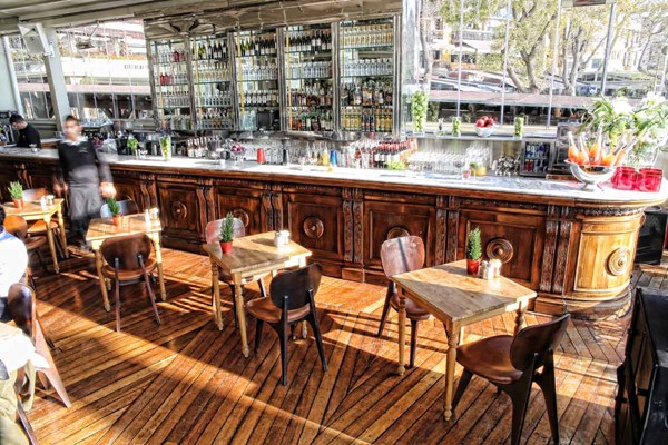 	The House Cafe