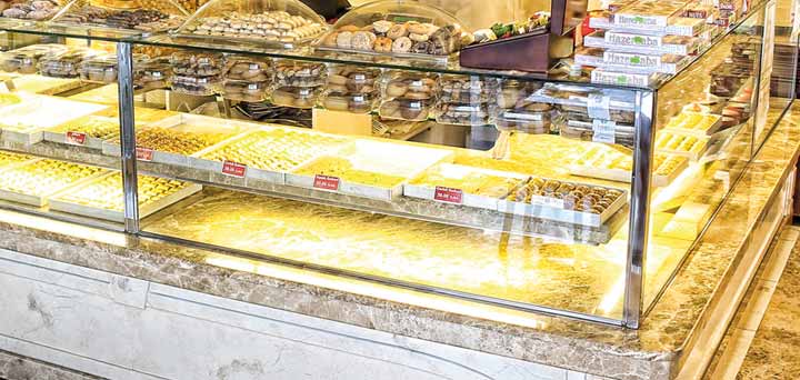 MADO DISPLAY CABINETS AND COMPLETE KITCHEN PROJECTS