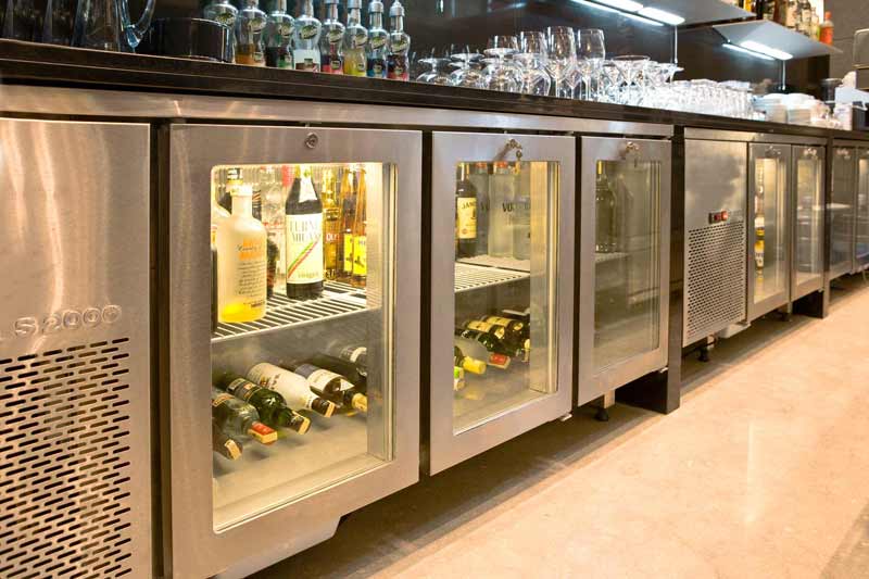 Hotel Kitchen Bar Field